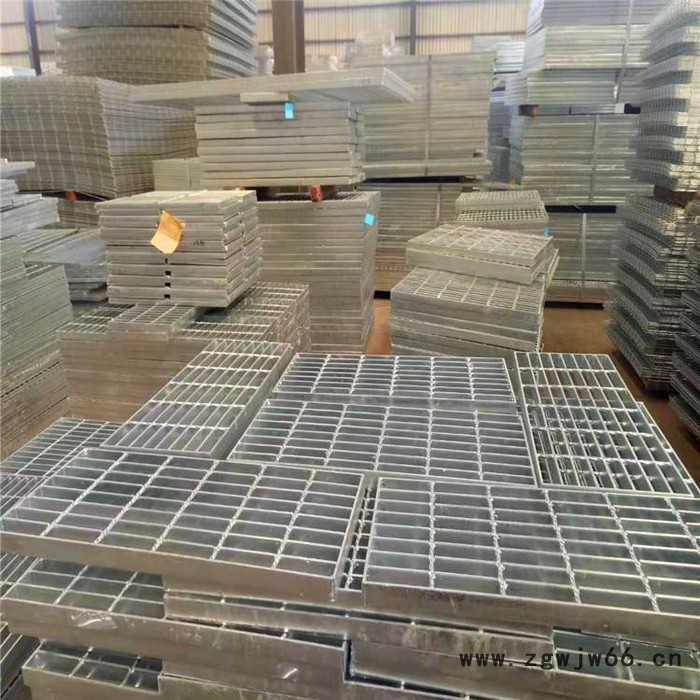 宁达厂家定制电缆井热镀锌沟盖板预制防水坑道花纹盖板长方形防滑井盖 大型鸽舍棚漏粪用地网20*160mm网孔加密型热镀锌脚图5