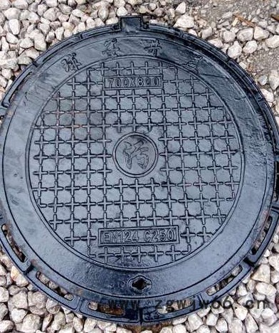 福建现货库存304不绣钢井盖圆形井盖700*800雨水井盖通讯井盖电力检查井盖图6