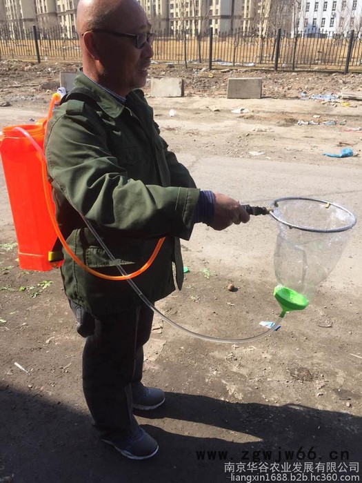 良鑫葡萄膨果器环形喷头开放式猕猴桃浸果器葡萄绑枝卡厂家操作视频图3