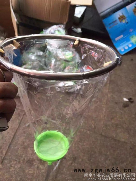 良鑫葡萄膨果器环形喷头开放式猕猴桃浸果器葡萄绑枝卡厂家操作视频图2