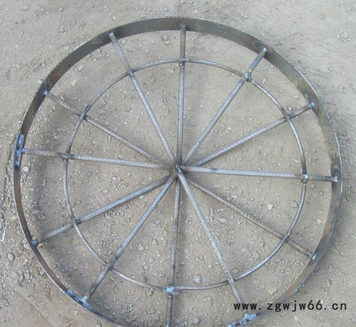 直销新款铸铁雨篦子混凝土检查井盖 定制**水泥井盖 特价图2