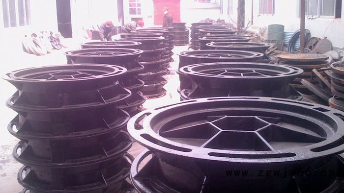 供应鑫盾球墨铸铁井盖,井盖图2