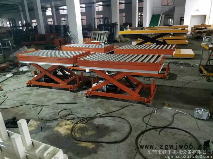 滚筒式升降模具平台 PTS350kg升1.3米辊筒液压平台车 东莞手动平台车定做图2