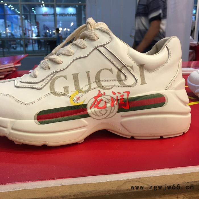 精工1080喷头晋江小白鞋侧边印花喷墨定制打印机图4