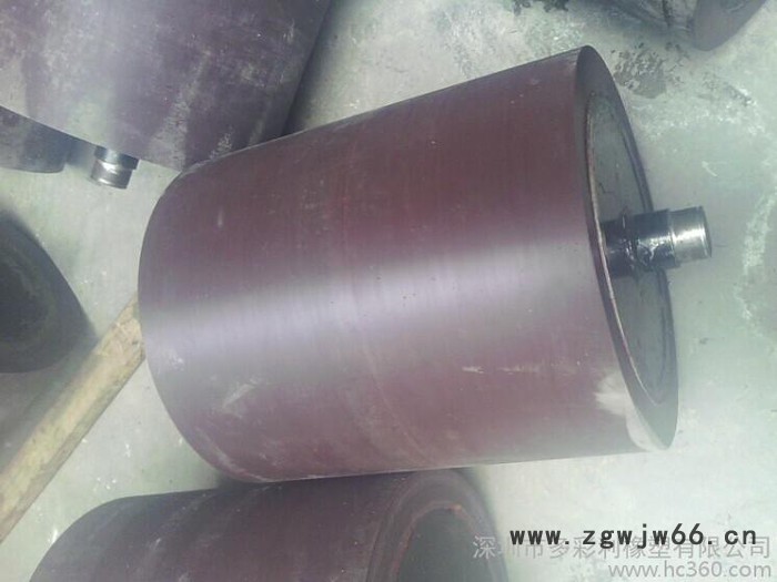 供应多彩利定制聚氨酯过铁胶辊，大型滚筒