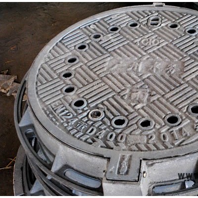 供应**球墨井盖，山西球墨井盖，出口球墨井盖