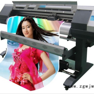 超清高速压电写真机，国产的机器，进口的品质。采用EpsonDX5,DX7喷头