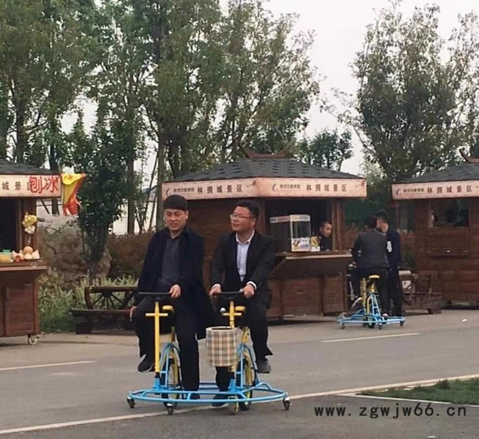 诙谐幽默是人们   雪地滚筒  儿童冰上自行车  独轮逍遥车图7