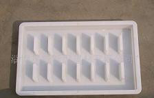 宝盖 专业生产井盖  水泥井盖模具  塑料模具  电缆沟盖板  窨井盖图3