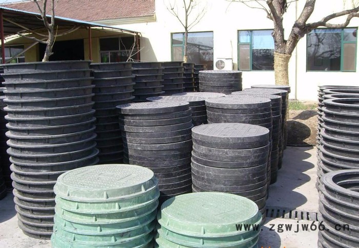 建尧环保设备各种模压井盖图3