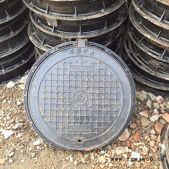 利安 球墨铸铁井盖价格_球墨铸铁井盖价格行情走势   定制**球墨铸铁井盖雨水篦子污水窖排水沟检查井盖700**图2