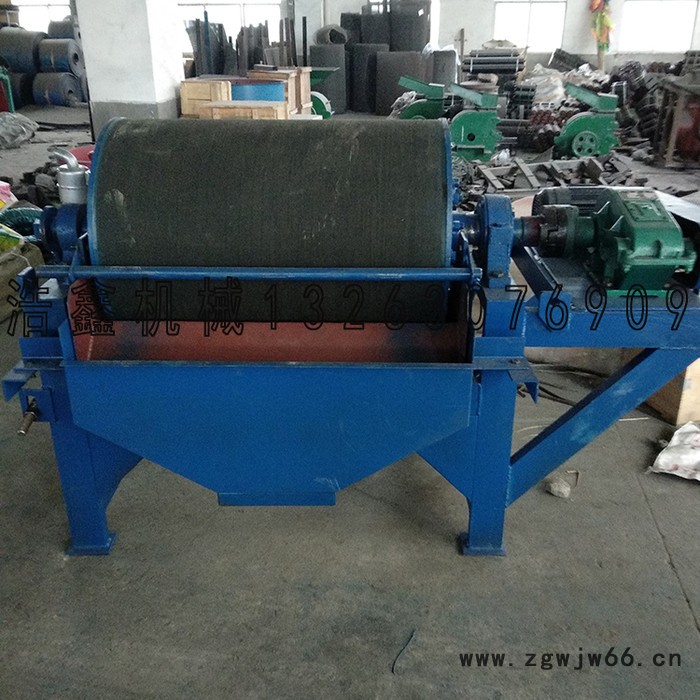 定做铁矿选矿磁选机 生产型滚筒磁选设备 除铁器强力自动分离图4