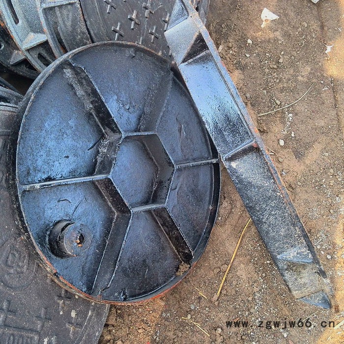 河北厂家定制各种型号6007008001000球墨铸铁铁井盖 铸铁井盖图7