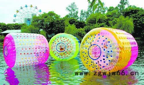 【长期促销】水上滚筒 水上滑梯 水上步行球 可加工定做.图3