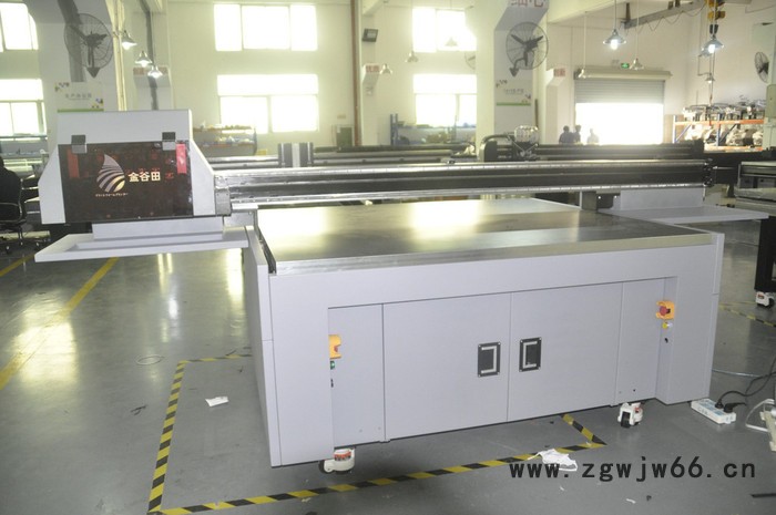 **金谷田KGT-1610UV平板打印机 打印机 平板彩印机 G5喷头 结构稳 精度高 速度快 功能强 性价比高图3