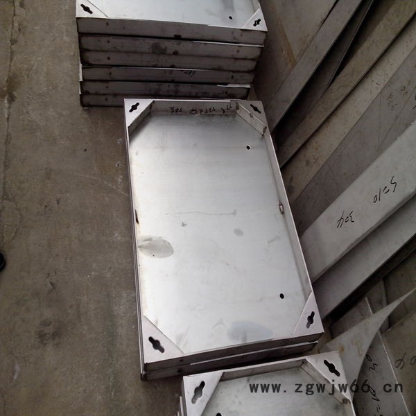 供应新云厂家批发隐形井盖,不锈钢井盖图2