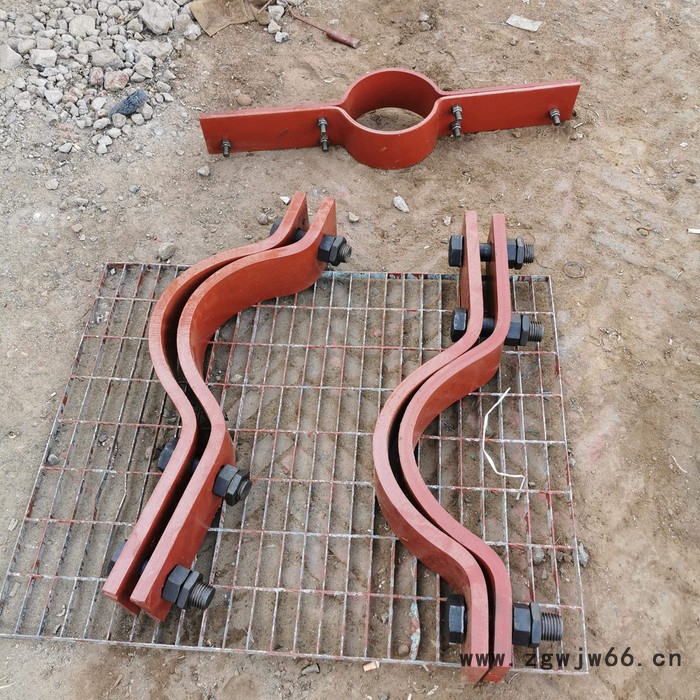 D6型管夹横担 U型管夹 D2三孔短管夹 管夹生产厂家图3