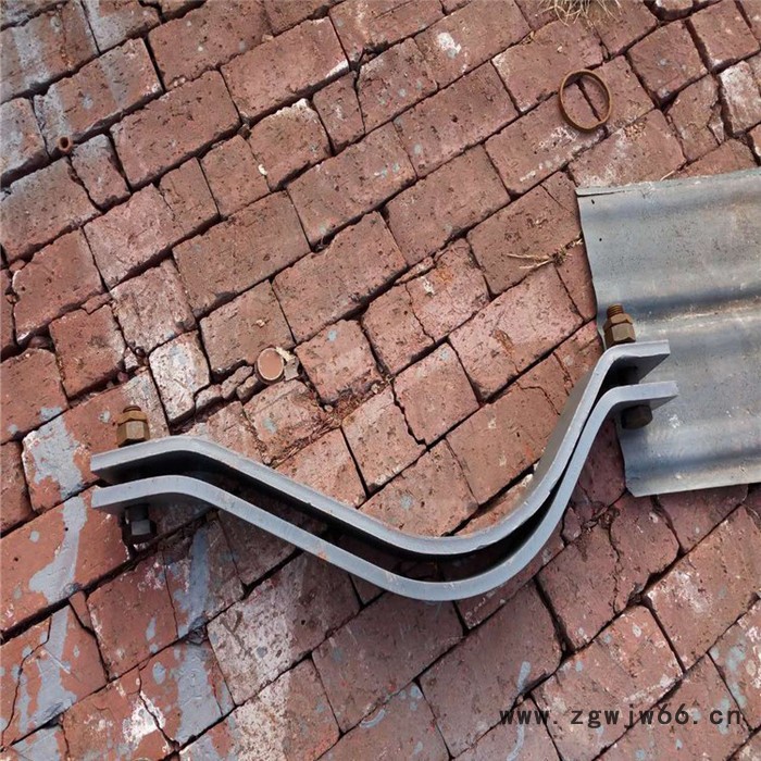 齐鑫D1长管夹，D2三孔短管夹，D3双孔短管夹，价格公道图4