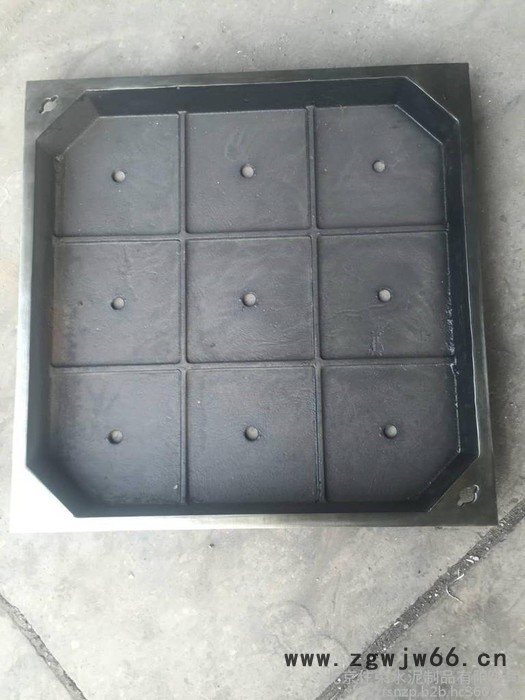 住通宝承重 铸铁隐形井盖图4