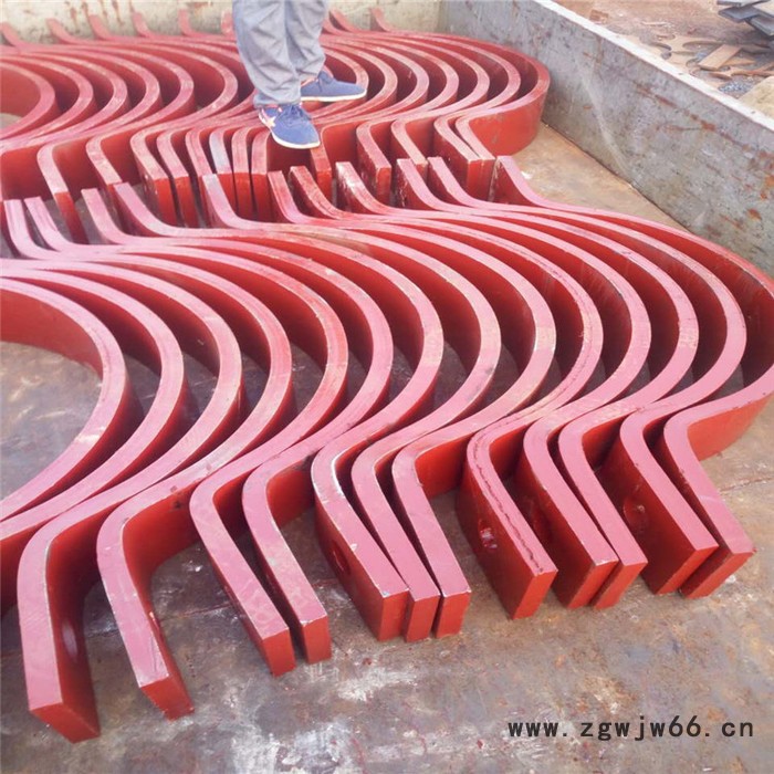 齐鑫102 三孔管夹 双孔管夹 立管管夹 管道支吊架厂家 质量保证规格齐全图7