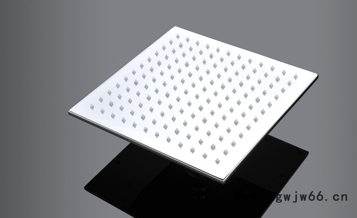 发光花洒套装 全铜暗装洁具 环保节水喷头配冷热水开关有下出水图5