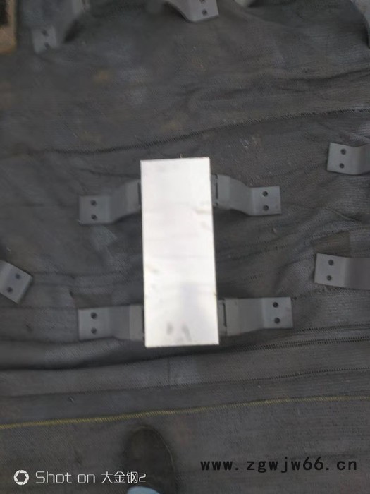 ** 瑞鑫恒通  滑动支座 管卡管夹，电厂用杂件，固定支座DN300图4