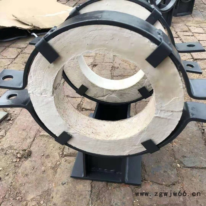 ** 瑞鑫恒通  滑动支座 管卡管夹，电厂用杂件，固定支座DN300图2