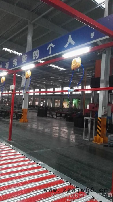 济南爱格瑞 KBK吊装系统 辊筒输送系统  辊筒输送线  柔性吊装装置   输送线  皮带输送线   滚筒输送线图3