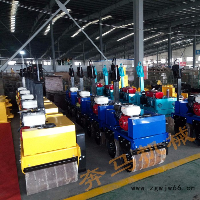 河南许昌思拓瑞克手推压路机 双滚筒振动轧道机 无级变速500工具压道机