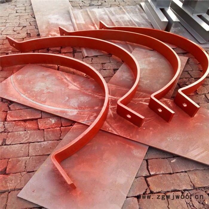 齐鑫11 三孔管夹 双孔短管夹 立管管夹 管夹管道支吊架厂家工期快规格齐全售后服务到位图2