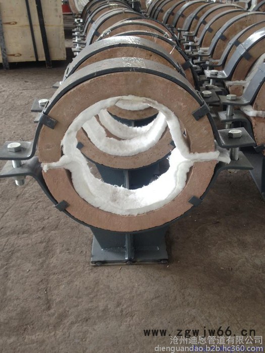 供应聚氨酯管托   管托   管夹    迪恩大量现货图2