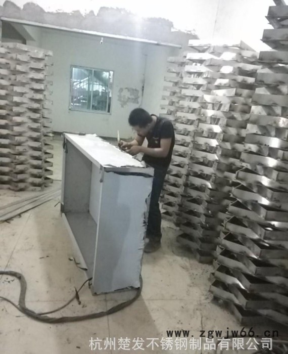 杭州不锈钢护栏扶手门套窨井盖地沟盖支架，