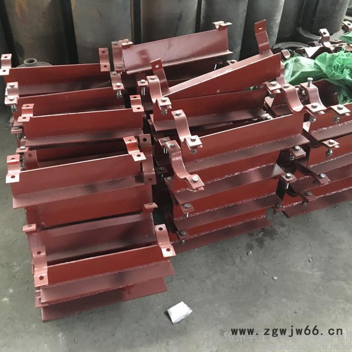 管夹管托 管夹T型管托图6