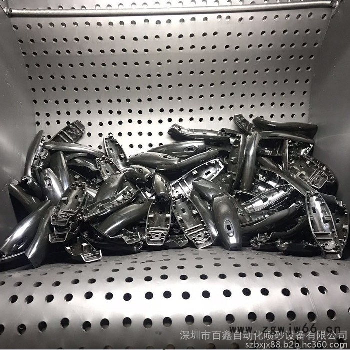 深圳大型履带式毛边处理机滚筒打砂机塑料去毛刺批锋毛边机