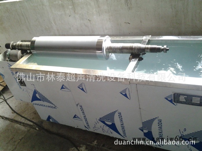 江门恒泰：  印刷网纹辊筒超声波清洗机 棍筒超声波清洗机 滚筒超声波清洗机 自动清洗机图2