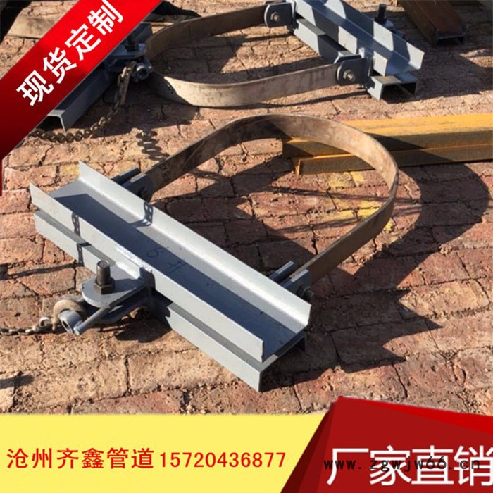 齐鑫供应C形钢带管夹，102三孔管夹，立管管夹，行业老品牌图3