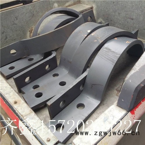 齐鑫直供A8 三螺栓管夹 双排罗栓管夹 铸铁管用管夹 支托用管夹 厂家定制 专业生产图3
