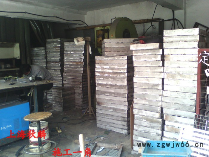 供应不锈钢井盖现货销售 18917132007图3