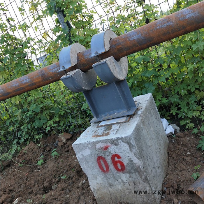 广东  隔热固定管托  管夹管托   皓刚厂家图2