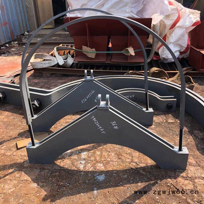 齐鑫  轴向动载管夹795140351 C形螺杆动载管夹 横担式动载管夹 C形钢带动载管夹 实体厂家 规格齐全图2