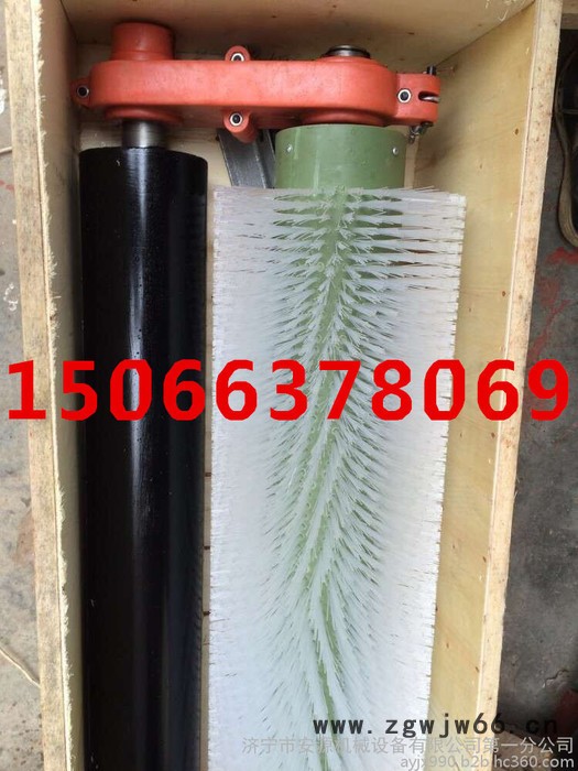 湖南**XQ-I电动尼龙毛刷清扫器 旋转式电动毛刷清扫器 矿用电动滚筒清扫器图2