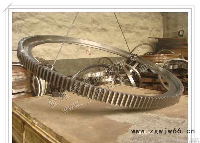 Φ2.4米滚筒烘干机齿圈 跑带 小齿轮 托轮 支架图2