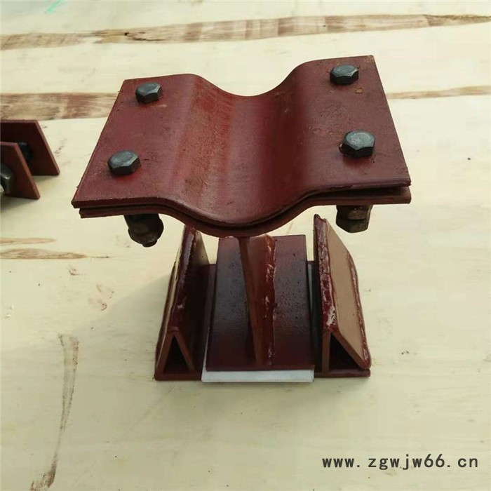 管夹滑动支座Z3 管夹导向支座 管夹固定支座 管道支座 售后周到 发货及时 齐鑫图2