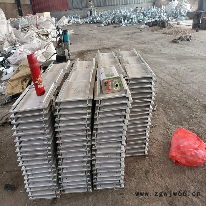 管夹固定支座 合金管夹滑动支座实体厂家 河北广拓认证负责图3