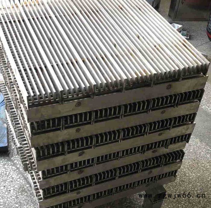 杭州嘉兴湖州304不锈钢井盖  雨水井 污水井排水沟盖板制品加工厂家图7