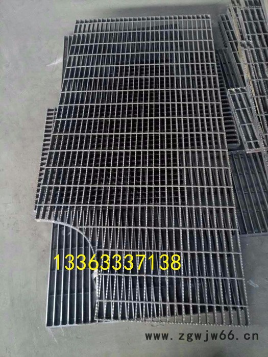 厂家定做雨水井盖 热镀锌水渠沟盖 钢格栅铁篦子图5