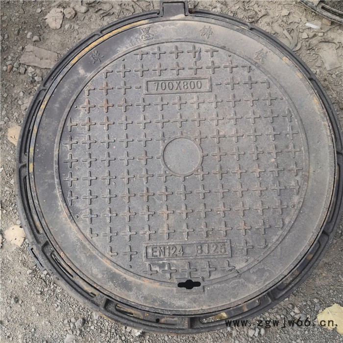 酉鸡700x800 球墨铸铁井盖生产厂家 规格齐全 承载能力10-100吨图2