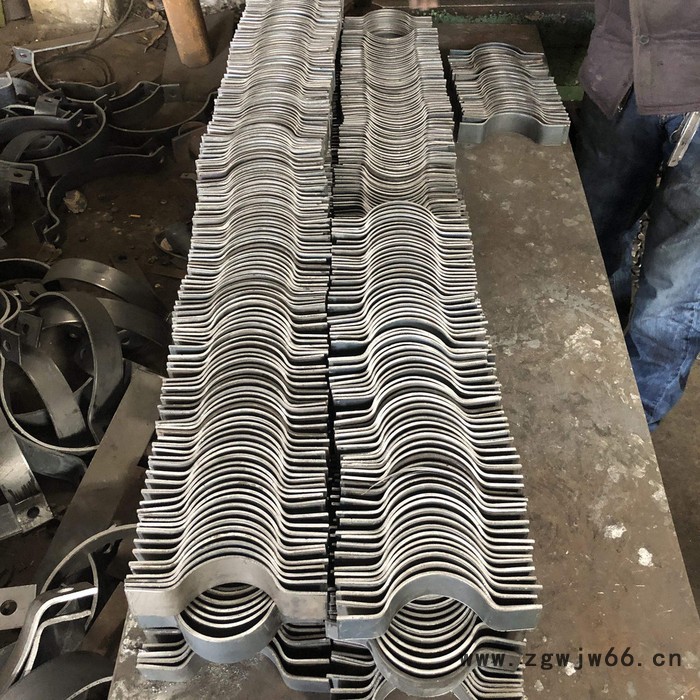 宏茂管夹生产厂家D2三孔管夹D3双孔短管夹 管夹滑动支座  量大可优规格齐全图5