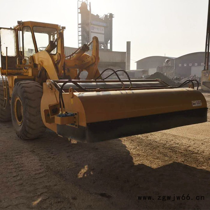 铲车扫地机 铲车改清扫器 装载机改清扫 铲车滚筒扫地机 装载机改清扫价格图7