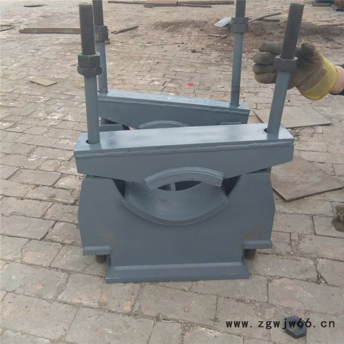 火力发电厂汽水管道支吊架   Z1 管夹固定支座     可订制图3